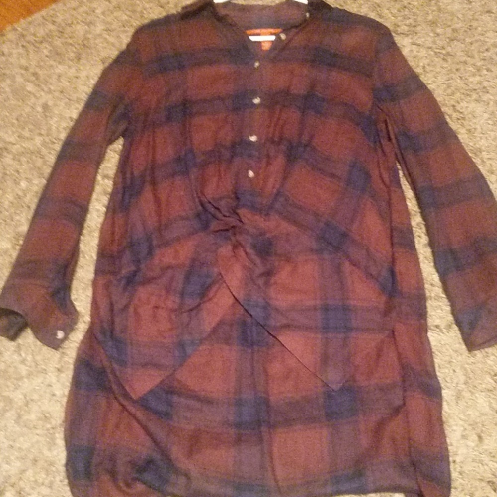 Button down shirt with long back